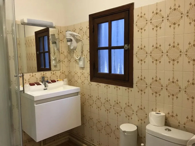 Hotel Raymond VII