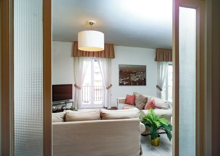Premier room