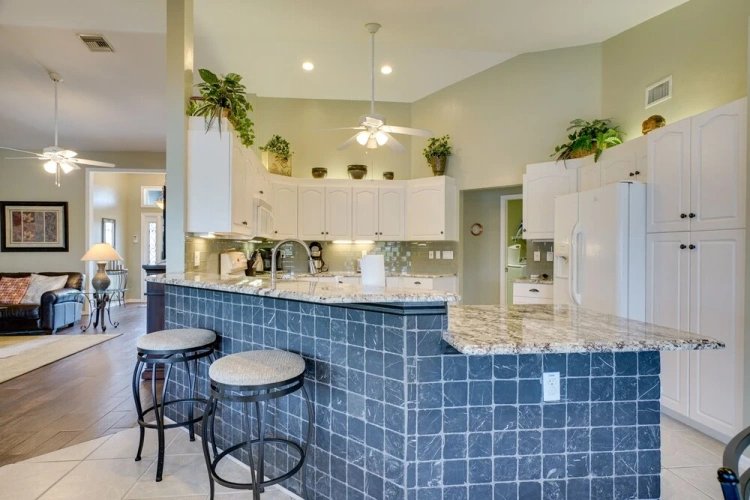 3 Bedrooms Cottage