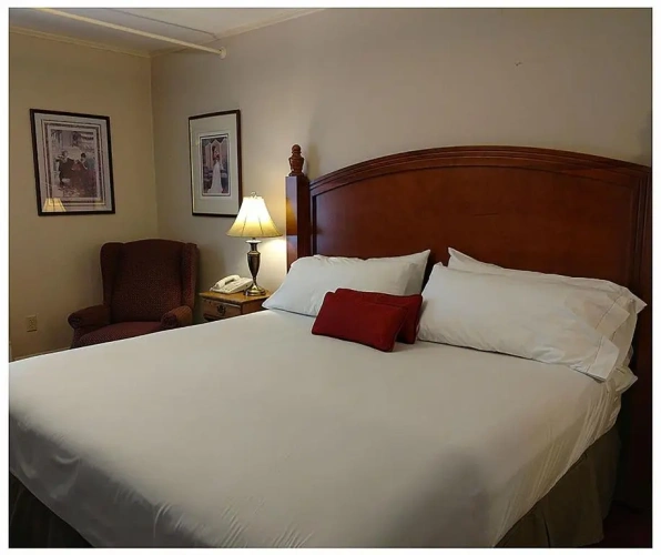 Quadruple Suite
