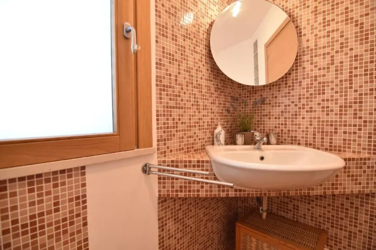 2 Bedrooms Villa