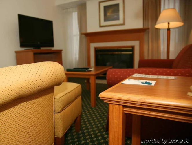 MainStay Suites