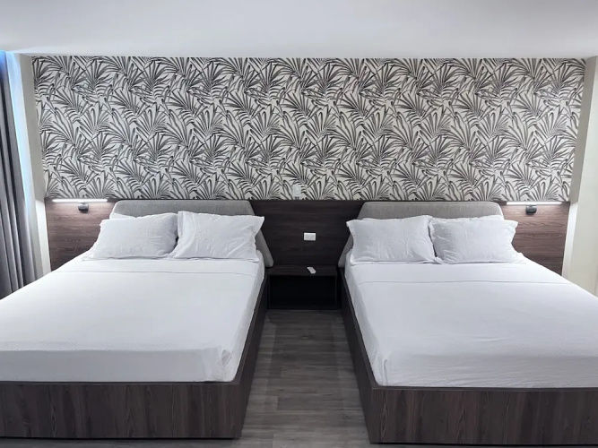 Eslait Hotel & Apartamentos