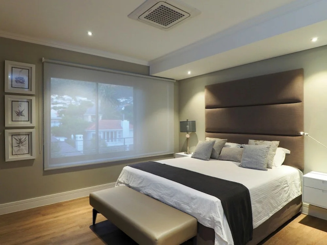 The Residence 402