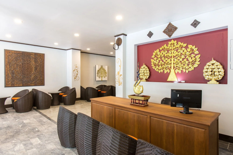 Ratana Hotel