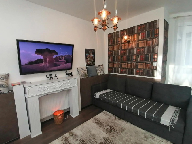 Apartment 15