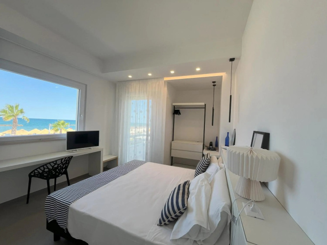 Albergo Punta De L'est