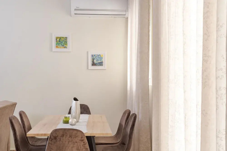 Mira apartment