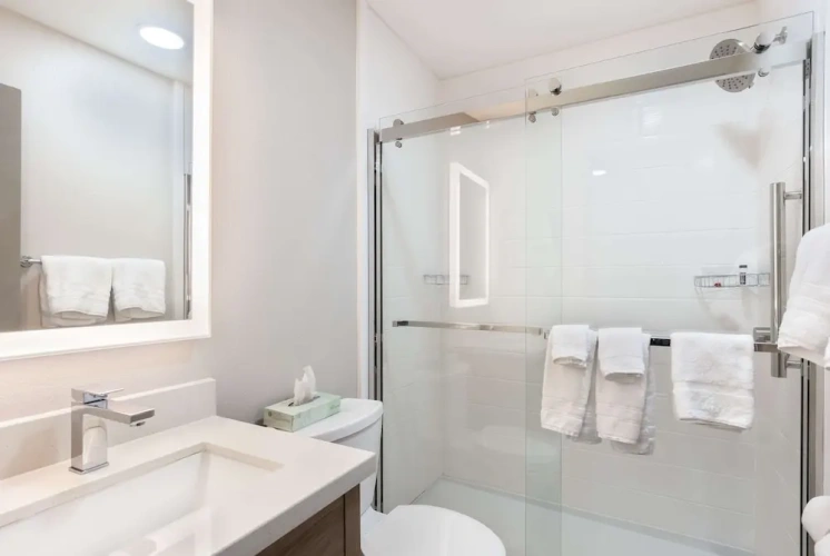 2 Bedrooms Quadruple Suite