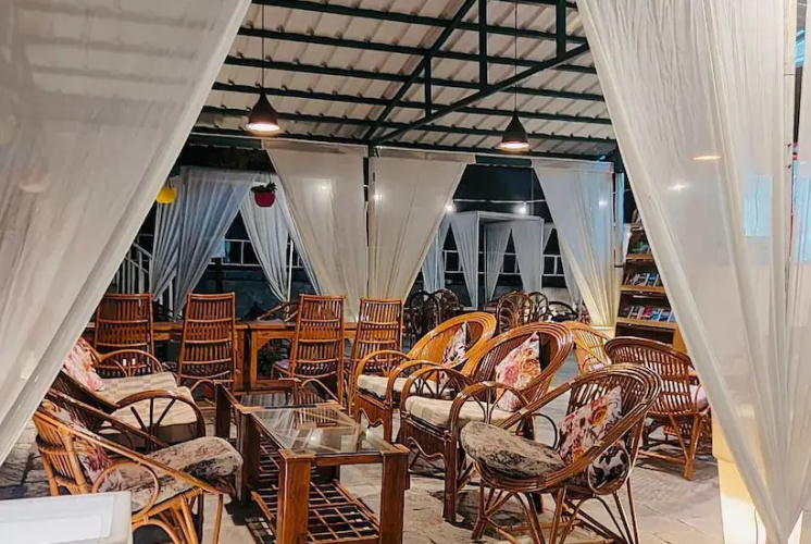Hotel Fresco at Sai Gardens
