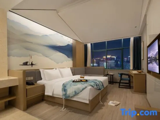 Standard Double room with view