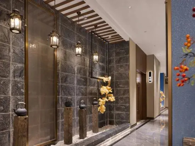 Days Hotel BY WYNDHAM
