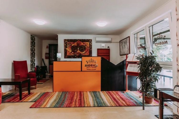 Fenyves Hotel