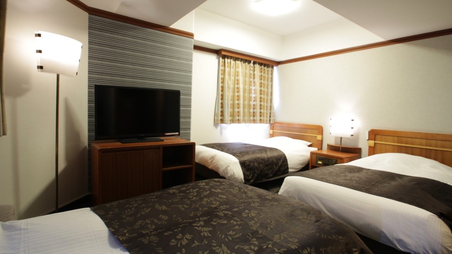 Business Triple room