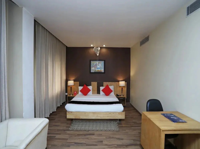 Hotel Centrum by OYO Rooms