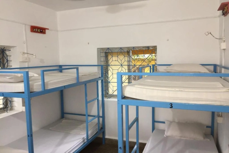 Bed in Dorm
