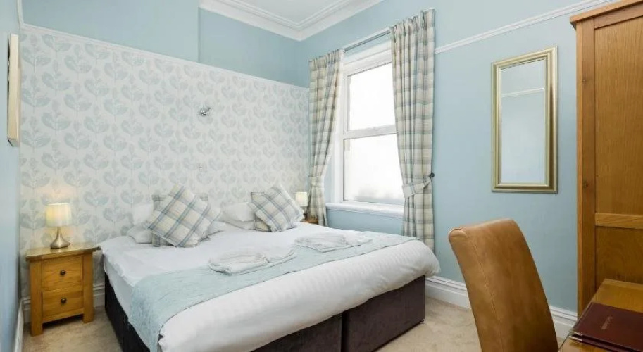 The Ravensworth Hotel