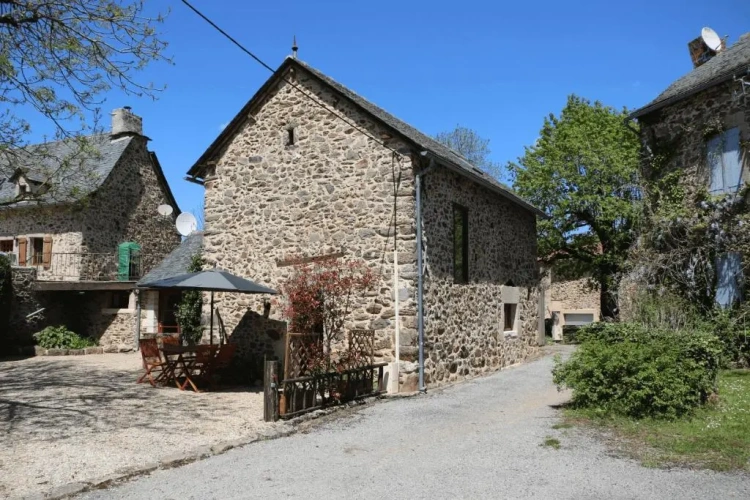 2 Bedrooms Cottage