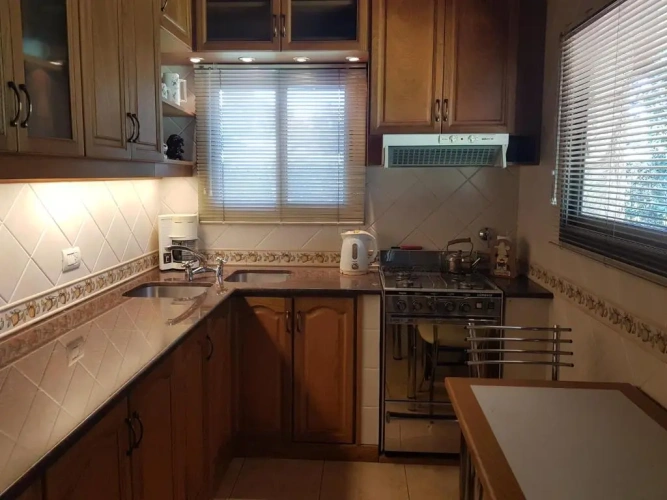 2 Bedrooms Cottage