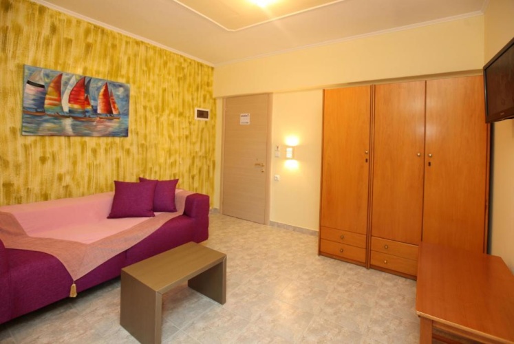 1 Bedroom Apartment with sea view
