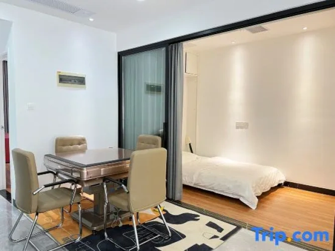 4 Bedrooms Villa