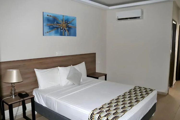 BlueBay Hôtel Abidjan