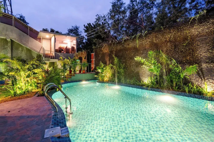 Nomads Resort - Destination Stays
