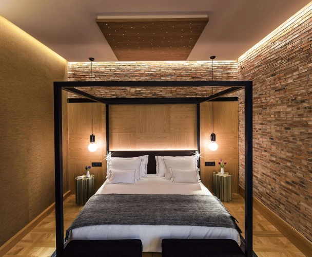 Penthouse Suite