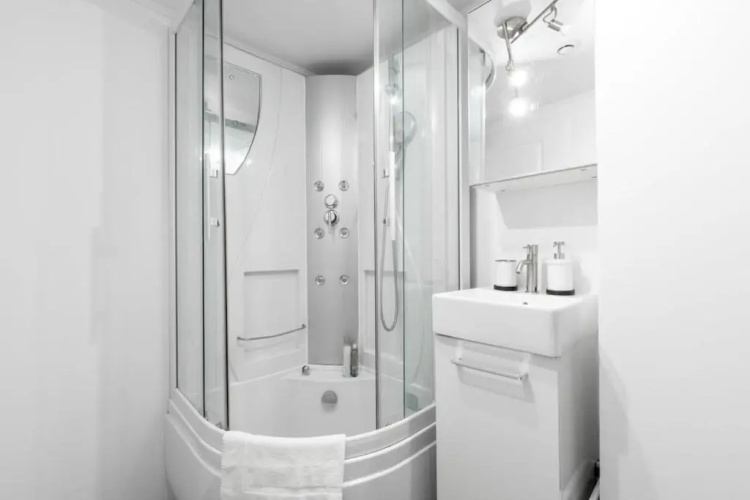 Old Lille - Quiet studio ideally located !
