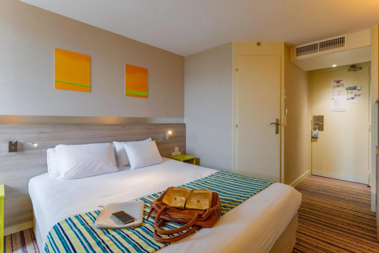 Hôtel Kyriad Lyon Est