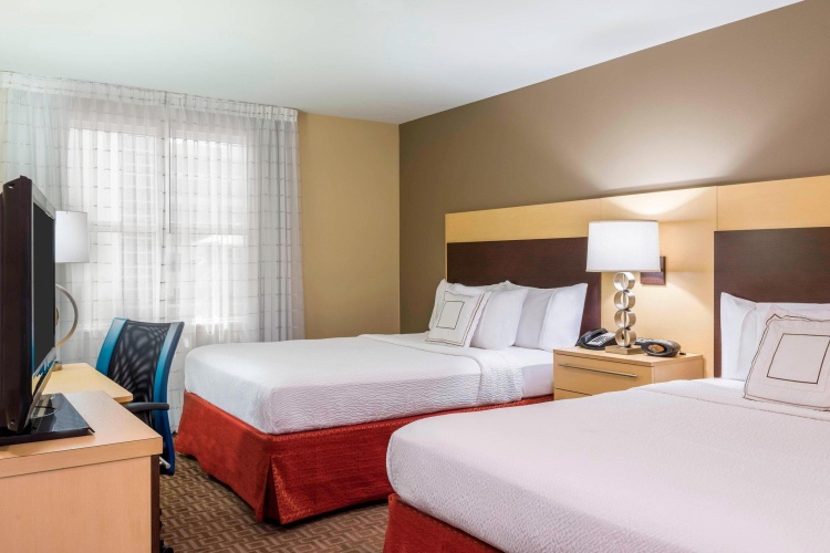 1 Bedroom Twin Suite