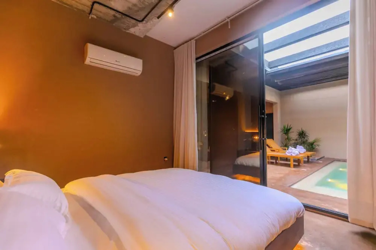 Portal Chalets With Private Pool-Al Arid