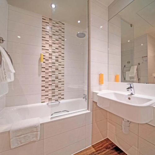 Premier Inn Dubai Al Jaddaf