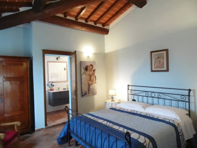 3 Bedrooms Apartment