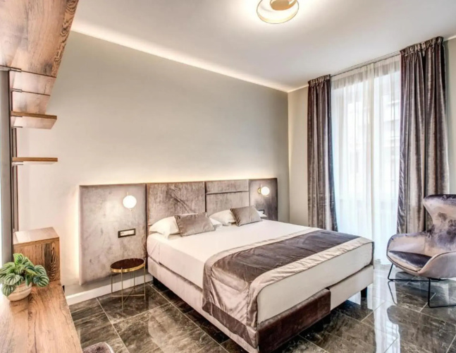 Apollo Boutique Hotel