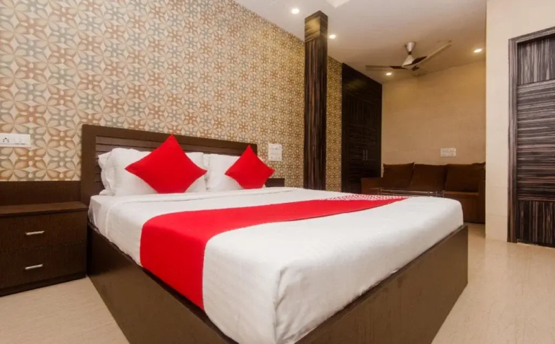 Abrol Hotel by OYO Rooms