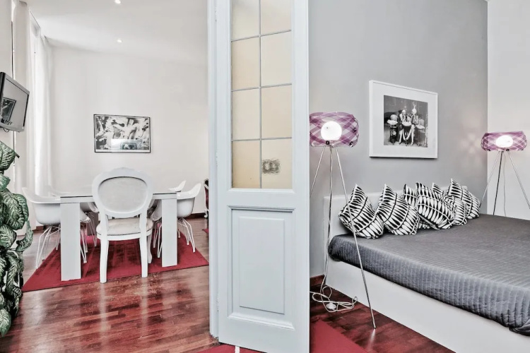 Spanish Steps Apartments