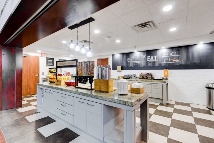 Hampton Inn & Suites by Hilton Brantford Conference Centre O photo 44