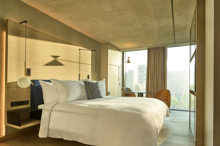 Ruby Emma Hotel Amsterdam