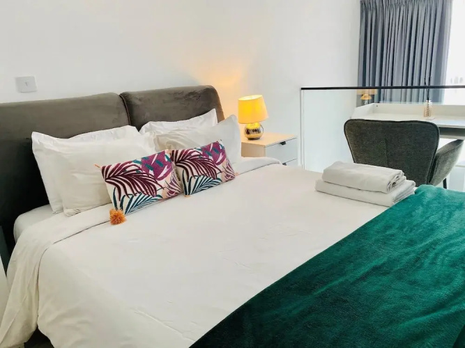 Meraki Homes at Embassy Gardens