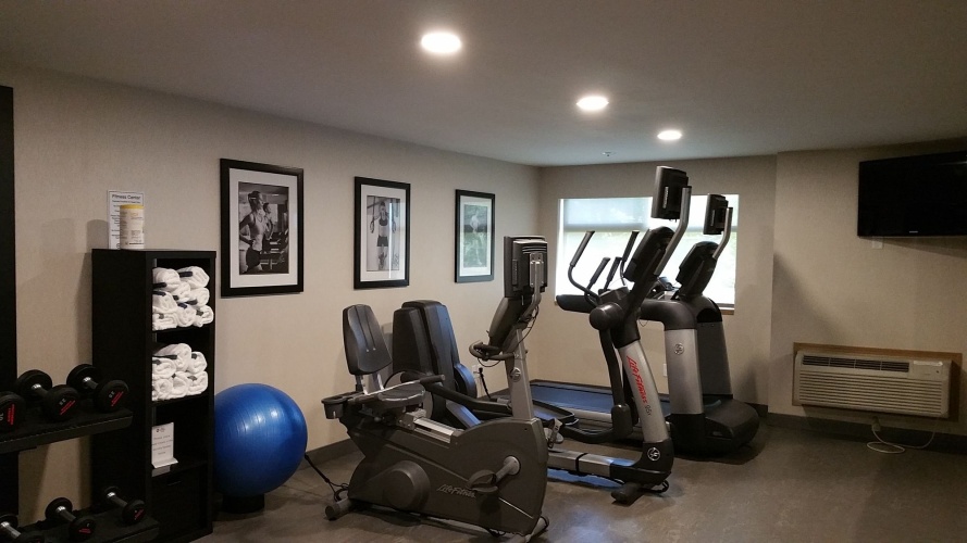 Best Western Plus Langley Inn photo 19
