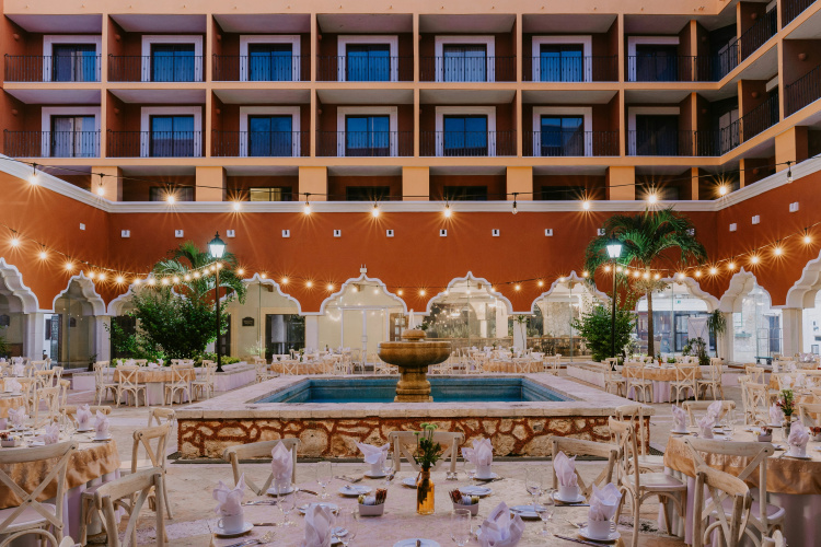 Holiday Inn Merida photo 32