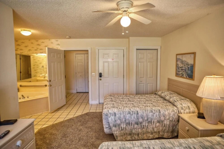 1004l Home