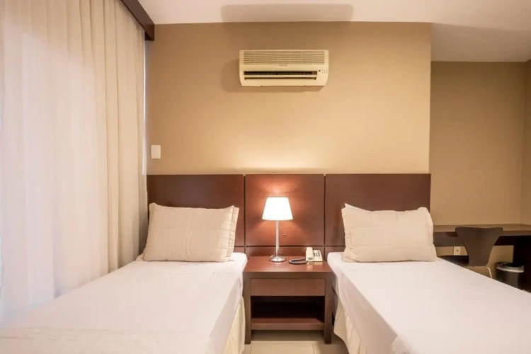 Standard Twin room with balcony