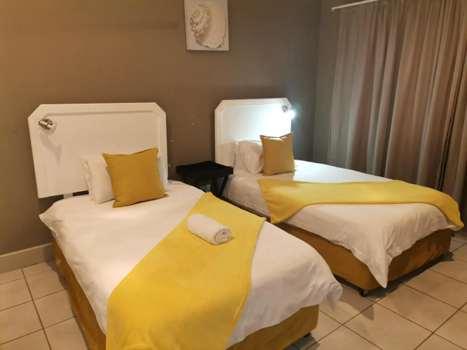 Point Village Hotel