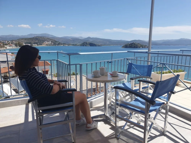 Dolfin Hotel