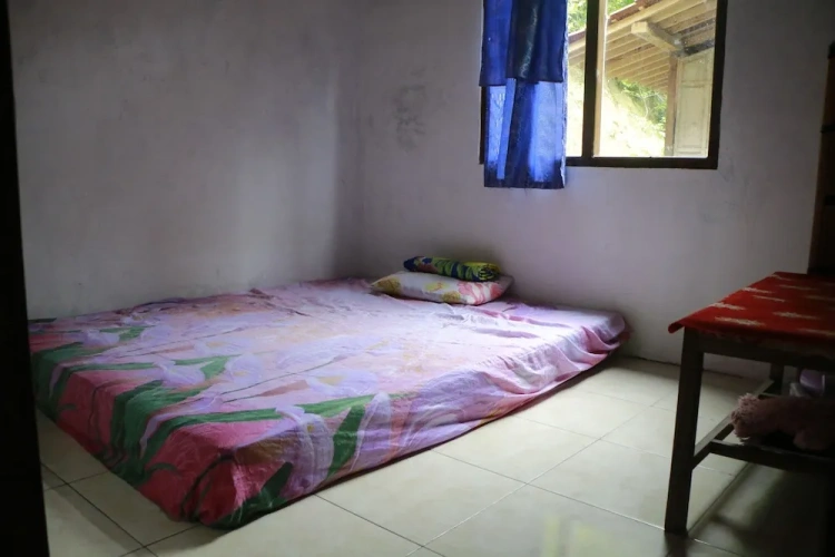 Bed in Dorm (female dorm)