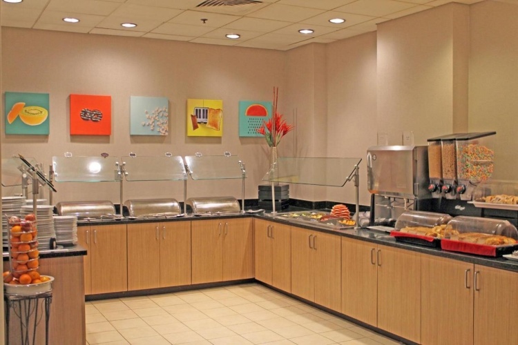 Holiday Inn Orlando - Disney Springs Area photo 16