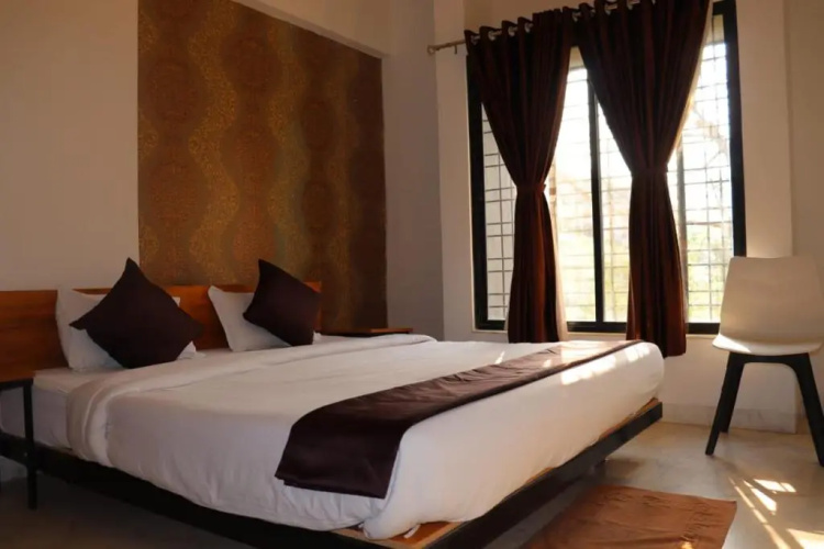 Hotel Orange Leaf by WB Inn