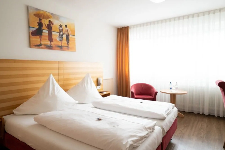 ates Hotel Straßburg - Kehl